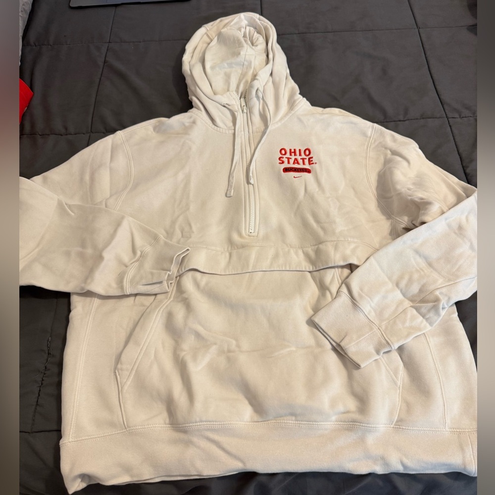 Ohio State Men’s Hoodie and Pants